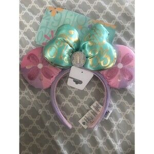 Minnie Mouse The Main Attraction Its a Small World April Headband Ears IN HAND